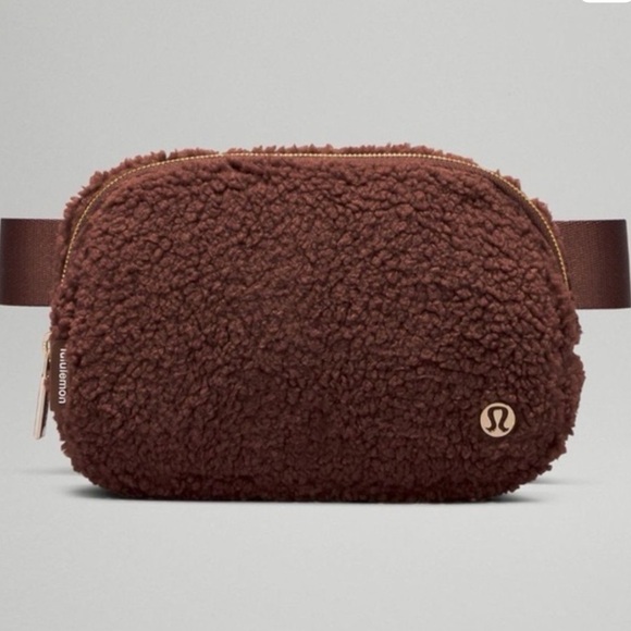 Lululemon Everywhere Belt Bag Sherpa Brown Earth/ Gold 1L One Size New - Picture 1 of 12